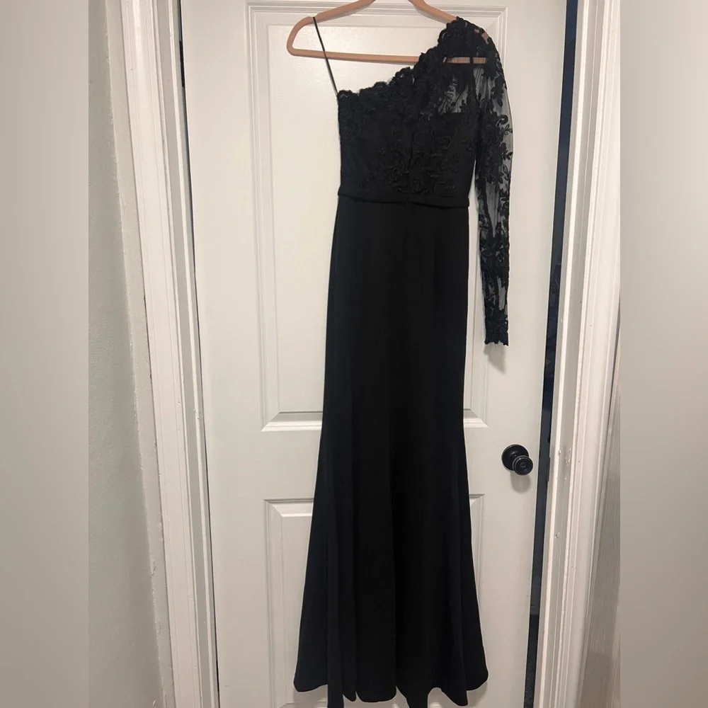 Bonita Lace Maxi Dress - Black - Picture 5 of 5